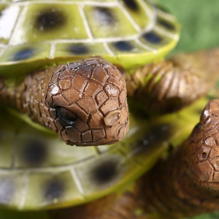 Фигурка "Черепашки" 11х13х8см