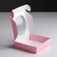 Подарочная коробка сборная с окном, розовый, 11.5×11.5×3 см