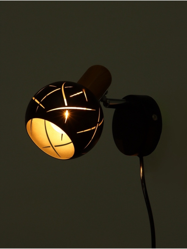 Спот Спот "Алейда" 1хЕ14 40Вт черный 13х13х10 см