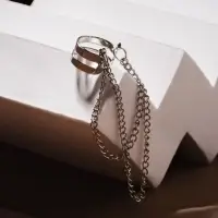 Серьга кафф &laquo;Цепочки&raquo;, цвет серебро