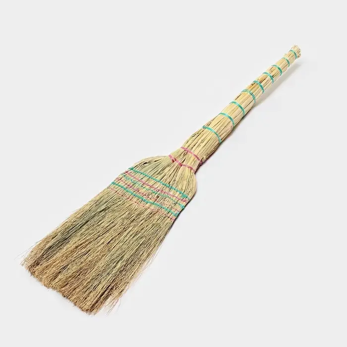 Веник 3-х лучевой 6-ти прошивной &laquo;Сорго&raquo;, 400 г, 95 см, нить
