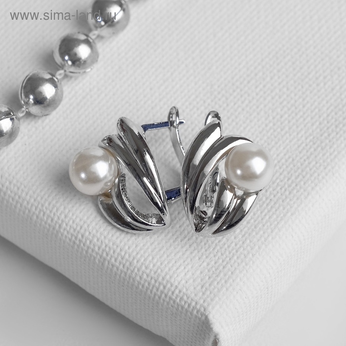 Серьги с жемчугом «Эдель» абстракция, цвет белый в серебре Серьги с жемчугом «Эдель» абстракция, цвет белый в серебре