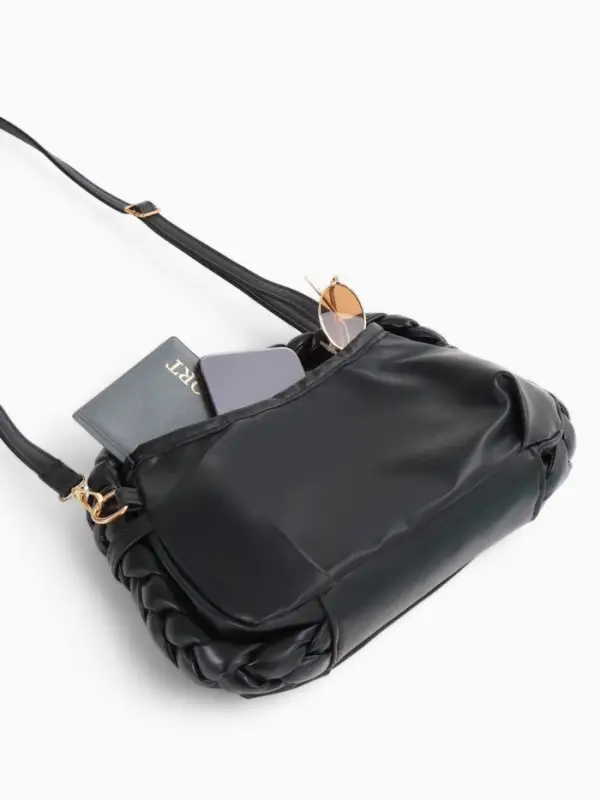 Сумка женская багет на молнии, 24&times;6&times;15.5 см, чёрная