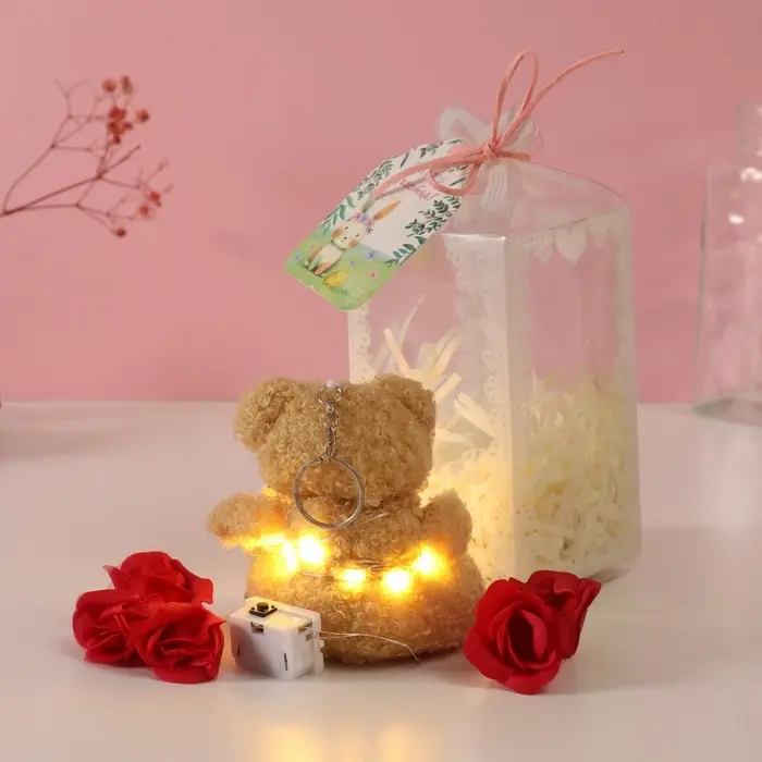 Набор подарочный &laquo;Мишка беж с бантом&raquo;, мыльные красные розы 5 шт., роса, 7&times;7&times;12 см