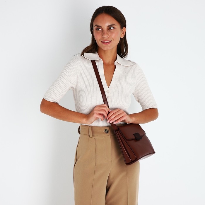 Сумка-мессенджер на магните, цвет тёмно-коричневый Сумка-мессенджер на магните, цвет тёмно-коричневый