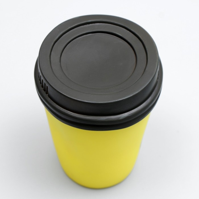 Игрушка пищащая  Игрушка пищащая "Кофе" для собак, 10 х 7 см, жёлтая