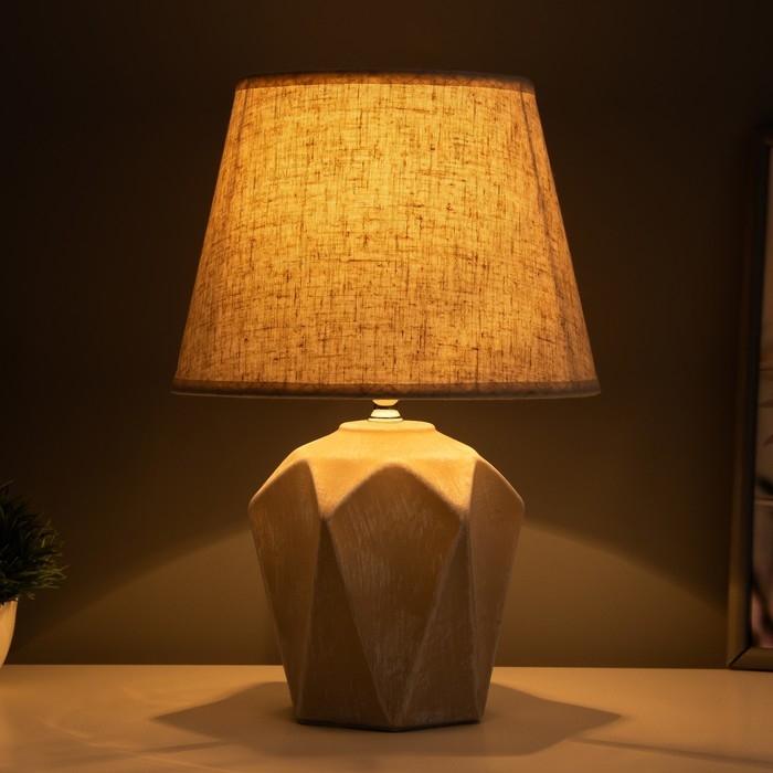 Настольная лампа Настольная лампа "Аурика" Е14 40Вт бежевый 22х22х34см