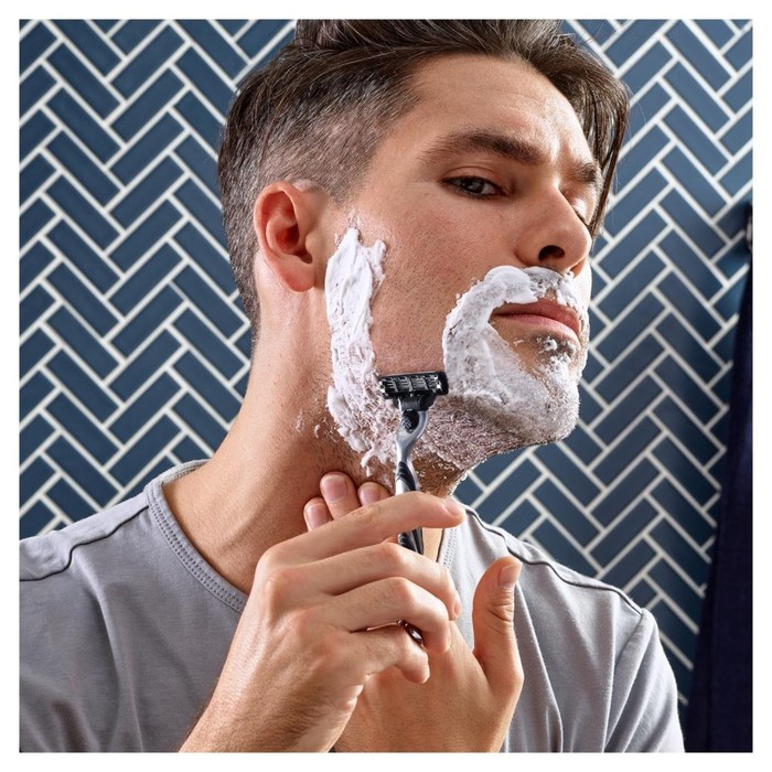 Сменные кассеты Gillette Mach 3, 12 шт Сменные кассеты Gillette Mach 3, 12 шт