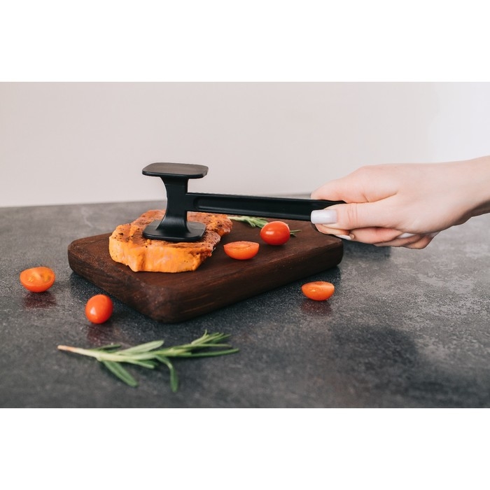 Молоток для мяса Magistro Alum black, 110 грамм, 22 см, цвет чёрный Молоток для мяса Magistro Alum black, 110 грамм, 22 см, цвет чёрный