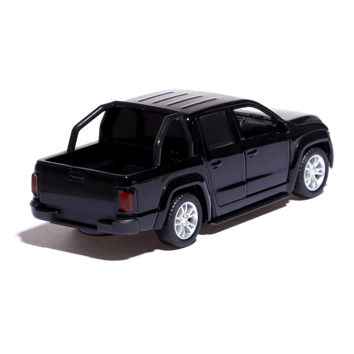 Машина металлическая «Тундра», открываются двери, 1:32, инерция, цвет чёрный Машина металлическая «Тундра», открываются двери, 1:32, инерция, цвет чёрный