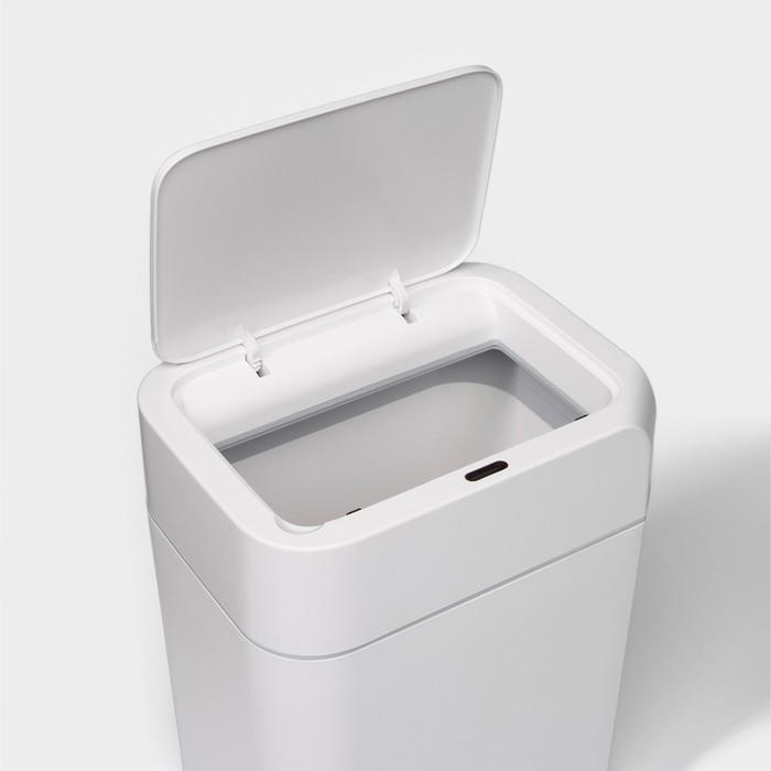 Ведро для мусора сенсорное Доляна, 12 л, цвет белый Ведро для мусора сенсорное Доляна, 12 л, цвет белый
