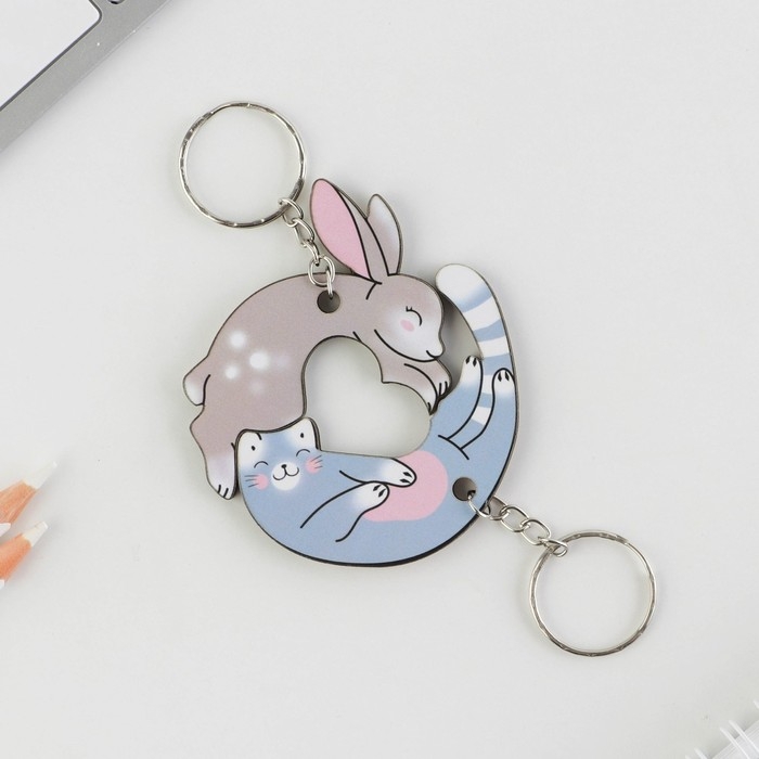 Брелок для ключей парный «Заяц и кот», деревянный, 5,6 х 3,2 Брелок для ключей парный «Заяц и кот», деревянный, 5,6 х 3,2