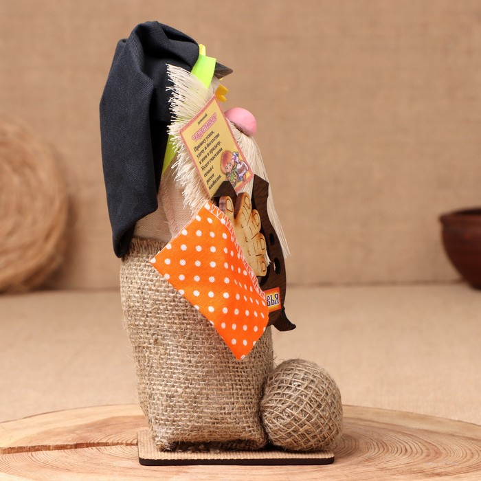 Оберег-домовой Оберег-домовой "Кузя в кепке, с самоваром и подковой", 26х15х12 см МИКС