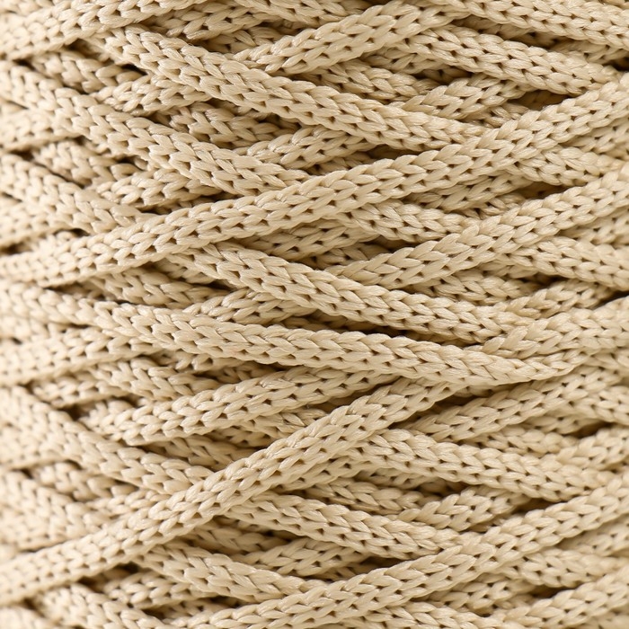 Шнур для вязания 100% полиэфир 3мм 100м/200±20гр (04-бежевый) Шнур для вязания 100% полиэфир 3мм 100м/200±20гр (04-бежевый)