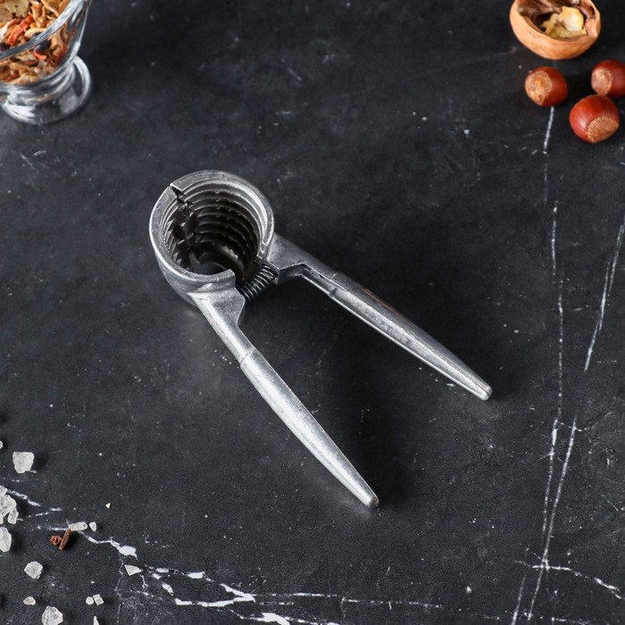 Орехокол «Ретро», 15 см, микс, алюминий Орехокол «Ретро», 15 см, микс, алюминий