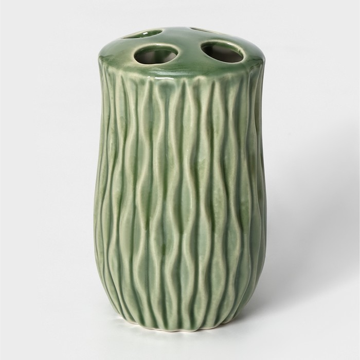 Набор аксессуаров для ванной комнаты Доляна «Волны», 4 предмета (дозатор 340 мл, мыльница, 2 стакана 330 мл), цвет зелёный Набор аксессуаров для ванной комнаты Доляна «Волны», 4 предмета (дозатор 340 мл, мыльница, 2 стакана 330 мл), цвет зелёный