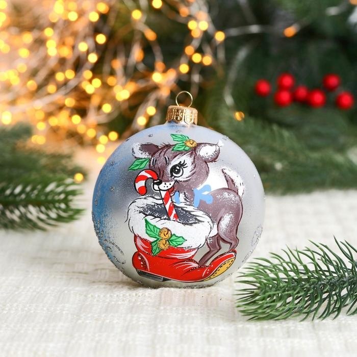 Ёлочный шар d-10 см Ёлочный шар d-10 см "Оленёнок с карамелькой"