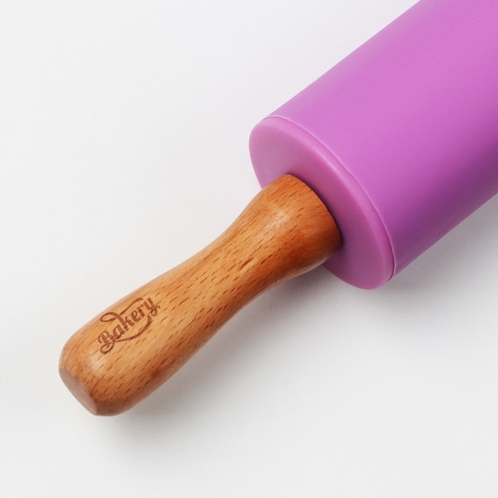 Скалка Bakery, 31 х 4 см, силикон, дерево, цвет фиолетовый Скалка Bakery, 31 х 4 см, силикон, дерево, цвет фиолетовый