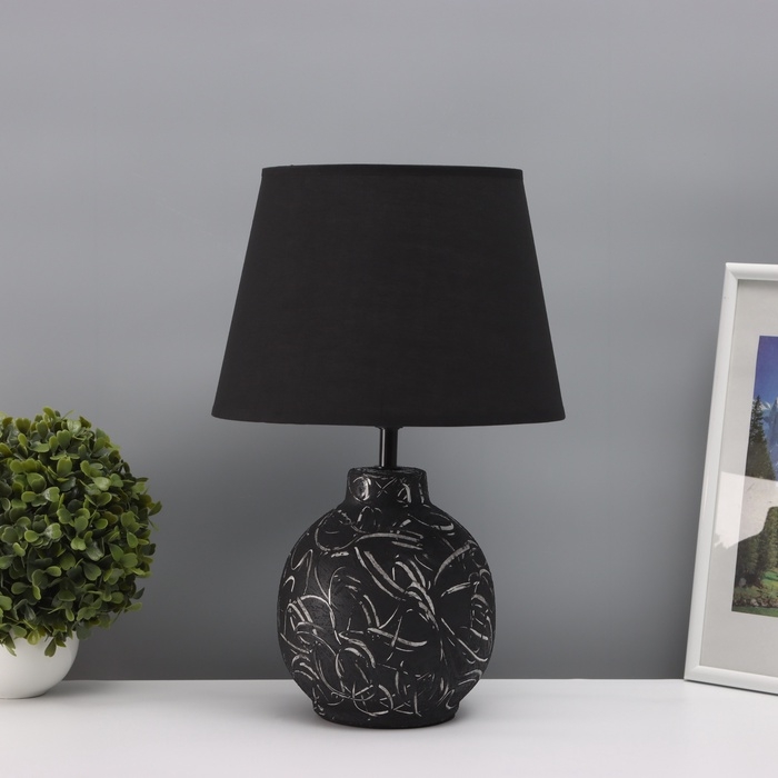 Лампа настольная Лампа настольная "Луиза" 1х40Вт Е27 черный 25х25х38,,5см