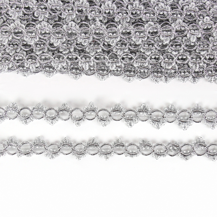 Тесьма серебро «Петельки» с трилистниками, ширина 2,7, намотка 10 м Тесьма серебро «Петельки» с трилистниками, ширина 2,7, намотка 10 м