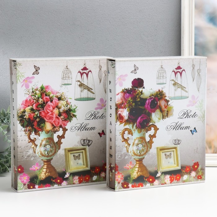 Фотоальбом на 200 фото 13х18 см Фотоальбом на 200 фото 13х18 см "Цветочная композиция с рамкой" в короб МИКС 5,3х23х29,8 см 971388