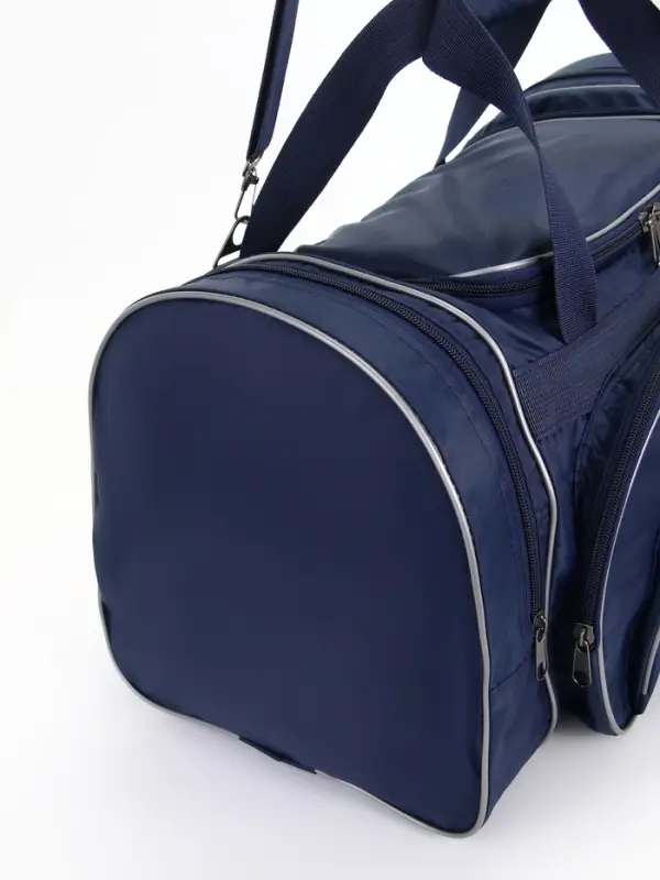 Сумка дорожная на молнии, 4 наружных кармана, длинный ремень, цвет синий Сумка дорожная на молнии, 4 наружных кармана, длинный ремень, цвет синий