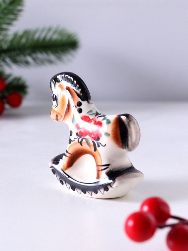 Сувенир Конь-качалка, 7х7х2,5см, гжель, цвет Сувенир Конь-качалка, 7х7х2,5см, гжель, цвет