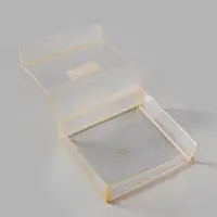 Коробка подарочная пластиковая с тишью и гирляндой Present, 20&times;18&times;5 см