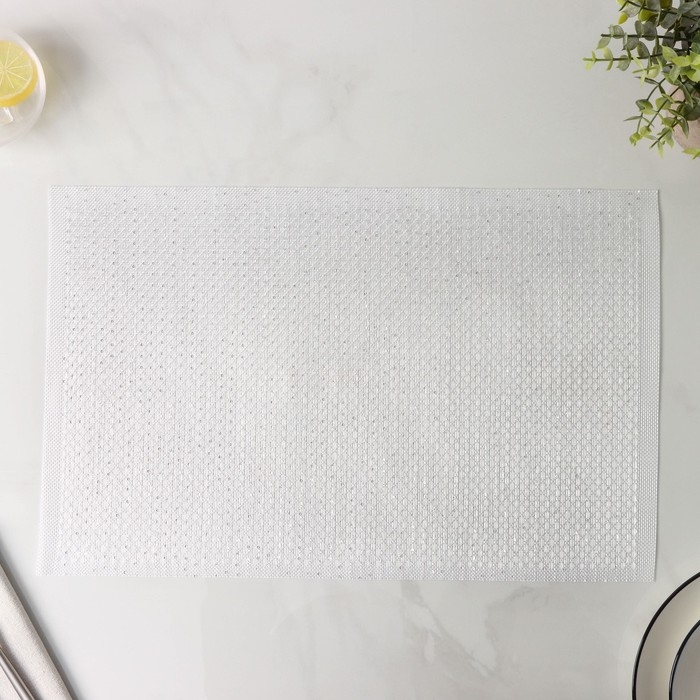 Салфетки сервировочные на стол Доляна, 4 шт, 45×30 см, ПВХ, цвет белый Салфетки сервировочные на стол Доляна, 4 шт, 45×30 см, ПВХ, цвет белый