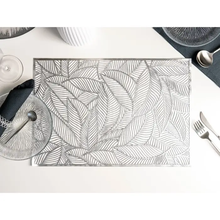 Салфетка сервировочная на стол Доляна &laquo;Листопад&raquo;, 45&times;30 см, серебряная