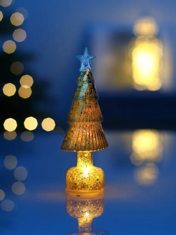 Фигура светодиодная  Фигура светодиодная "Елочка золотистая", 1 LED, 15х6 см, от бат. 3xAG13, Т/БЕЛЫЙ