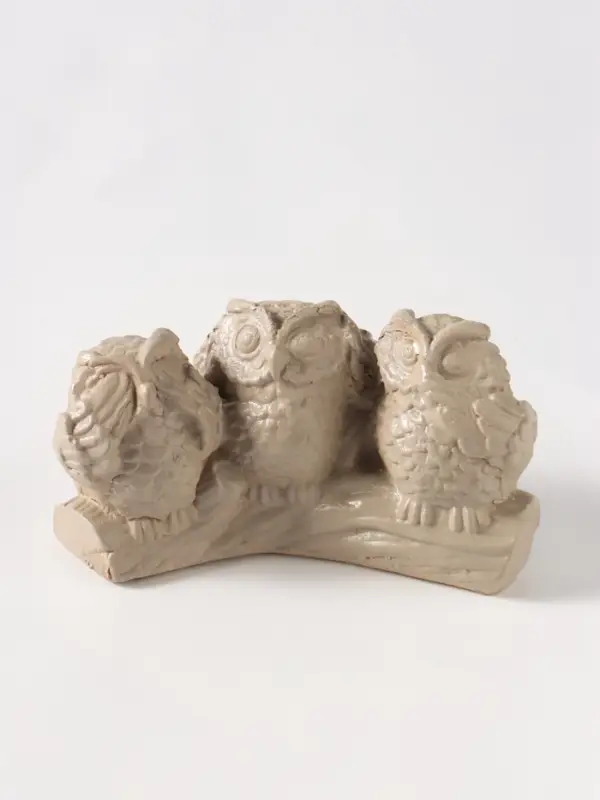 Фигурка гипс &laquo;Три совы на жердочке&raquo;, слоновая кость, 9&times;5&times;3.5 см