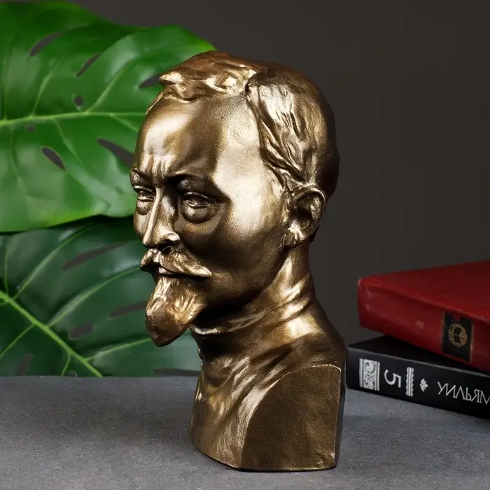 Бюст &laquo;Дзержинский&raquo;, гипс, фигурка под бронзу, 12&times;22&times;8 см