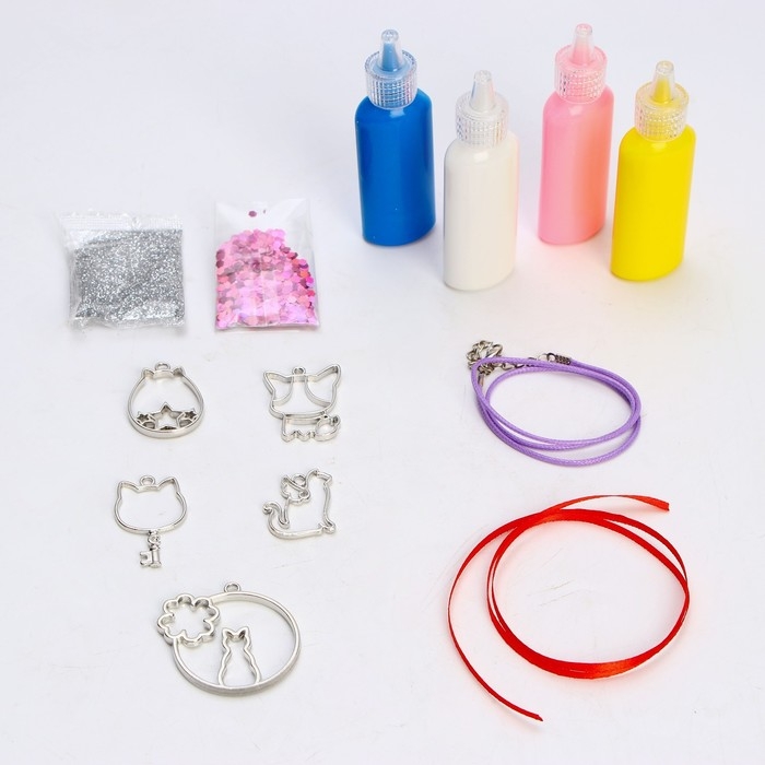 Набор для творчества «Раскрась витражики. Кошечки» 5 форм Набор для творчества «Раскрась витражики. Кошечки» 5 форм