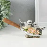 Сувенир полистоун "Синички на лопате, с цветами" 17х5,5х7 см