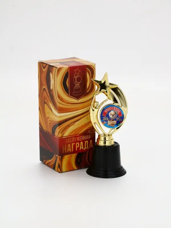 Фигура звезда на черной подставке на Выпускной Фигура звезда на черной подставке на Выпускной "Выпускник 2026", 7 х 18,2 см