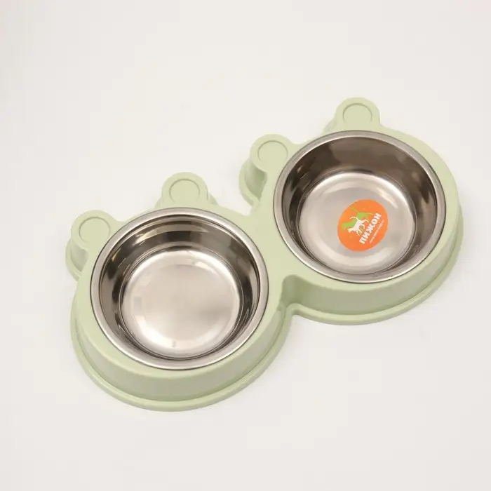 Миска металлическая двойная на пластиковой основе 2 х 160 мл, 28 х 15,5 х 4 см, зелёная Миска металлическая двойная на пластиковой основе 2 х 160 мл, 28 х 15,5 х 4 см, зелёная