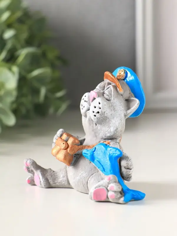 Фигурка полистоун &laquo;Кот капитан&raquo;, 6.3&times;8.7&times;7.5 см