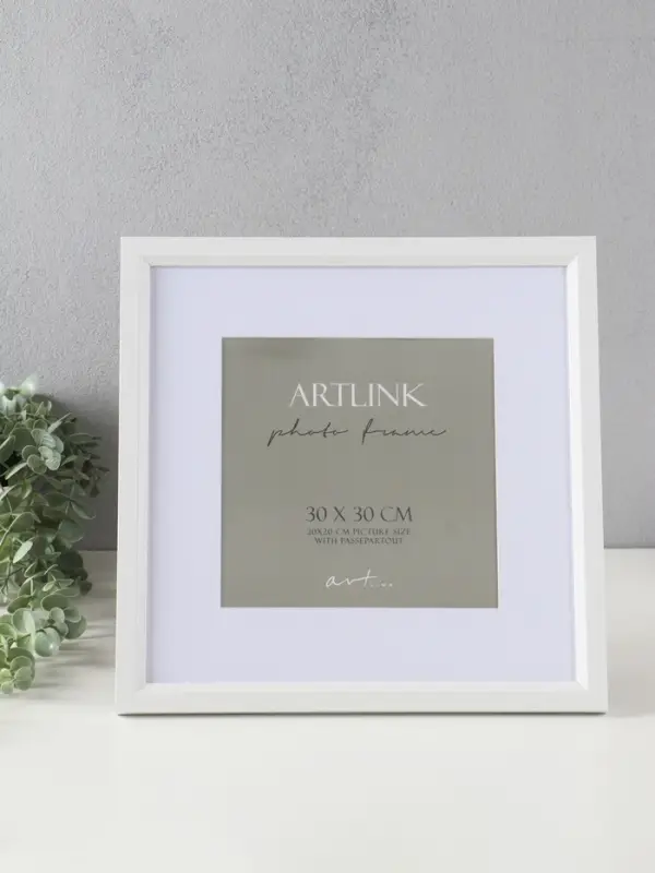 Фоторамка для фото 30х30 см, с паспарту 20х20 см МДФ Anna, белый
