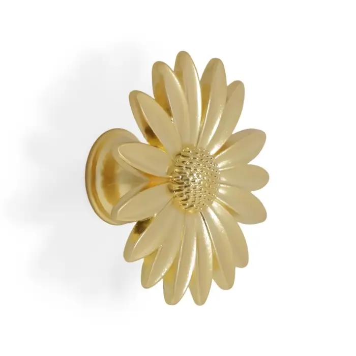 Ручка-кнопка CAPPIO PRO &laquo;Ромашка&raquo; 52&times;52 мм, цвет золото