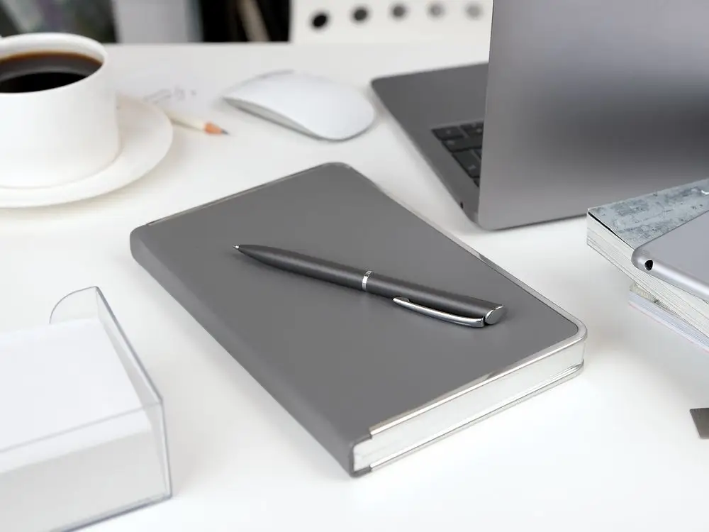 Ручка шариковая Ringa, черная Ручка шариковая Ringa, черная