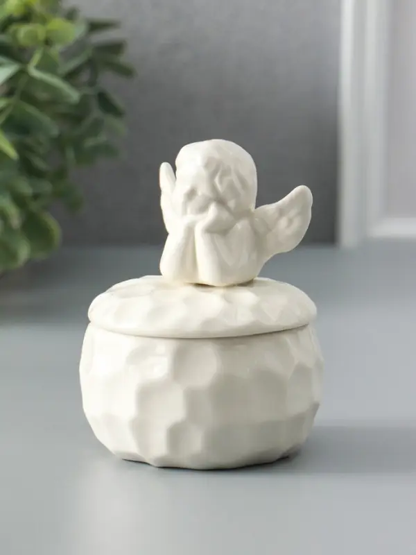 Шкатулка для украшений с крышкой &laquo;Ангелочек&raquo;, керамика, белая, 8&times;8&times;10.5 см