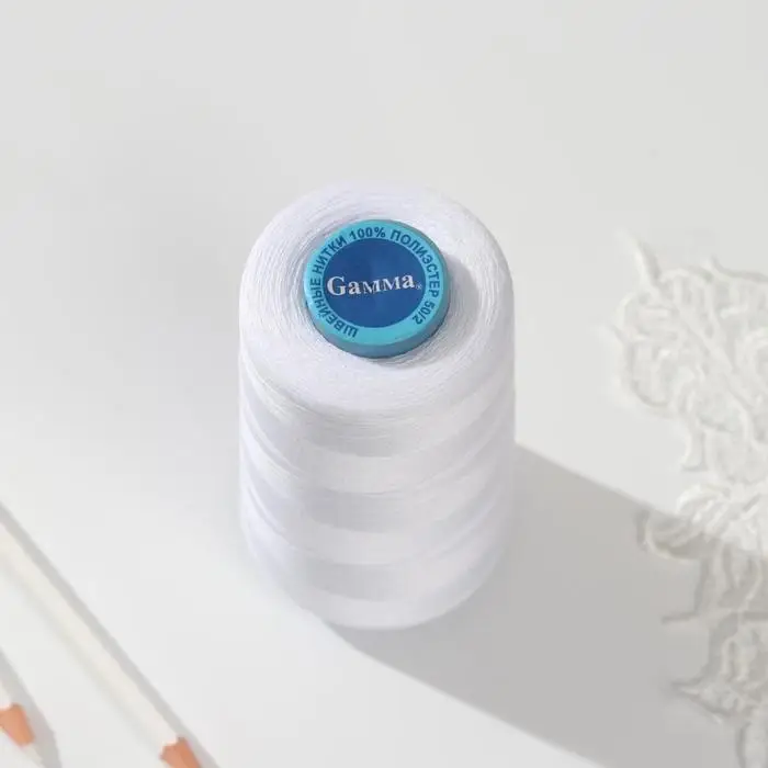 Нитки 50/2, 4572 м, цвет белый Нитки 50/2, 4572 м, цвет белый