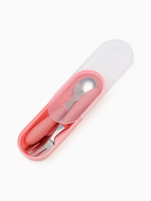 Набор детских столовых приборов в футляре: вилка, ложка Крошка Я розовый Набор детских столовых приборов в футляре: вилка, ложка Крошка Я розовый