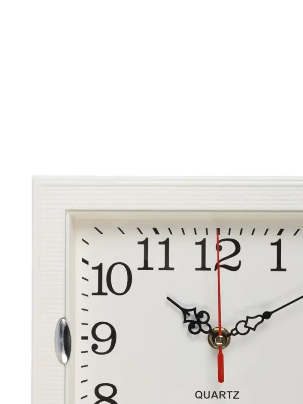 УЦЕНКА Часы настенные &laquo;Лаура&raquo;, 22.5&times;19.5 см, плавный ход