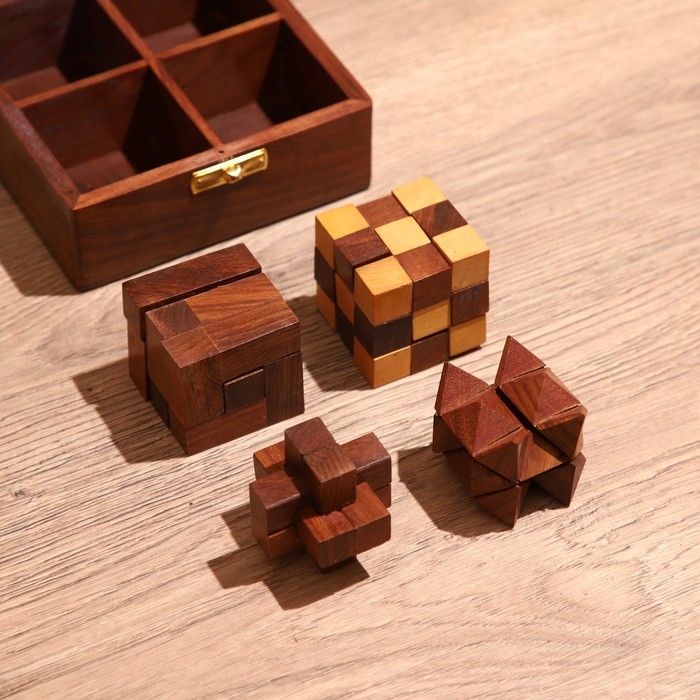 Головоломки в шкатулке (набор 4 шт) 12х13х6 см, дерево шишам Головоломки в шкатулке (набор 4 шт) 12х13х6 см, дерево шишам