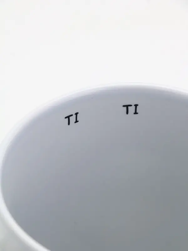 Кружка керамическая «Бюст», 690 мл Кружка керамическая «Бюст», 690 мл