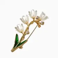 Брошь "Цветы Ландышей", цвет бело-зелёный в золоте