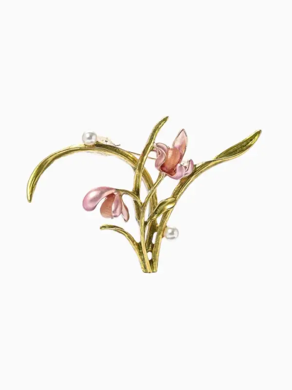 Брошь &laquo;Цветы&raquo; ирисы, жемчуг, цвет красно-розовый