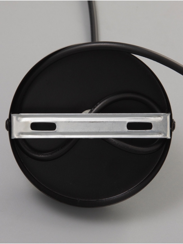 Светильник William 1х40Вт Е27 пр-1м черный 40х40х35см